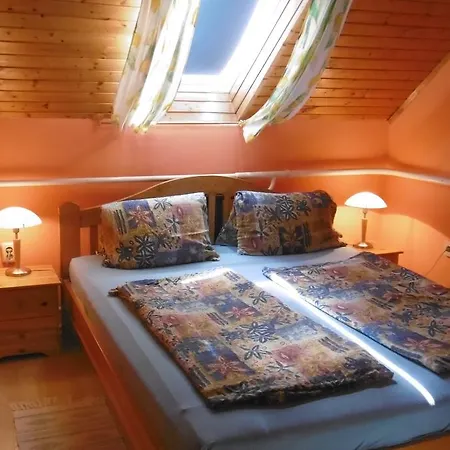 Panorama Vendeghaz Apartmán