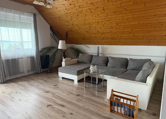 Panorama Vendeghaz דירה