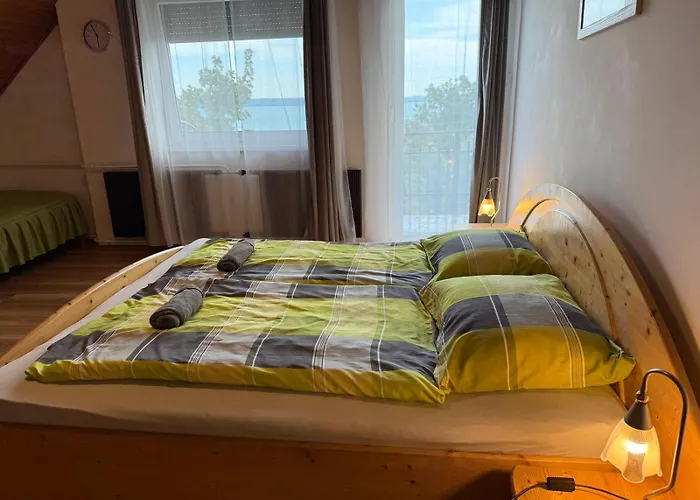 Panorama Vendeghaz דירה באלאטונספזד