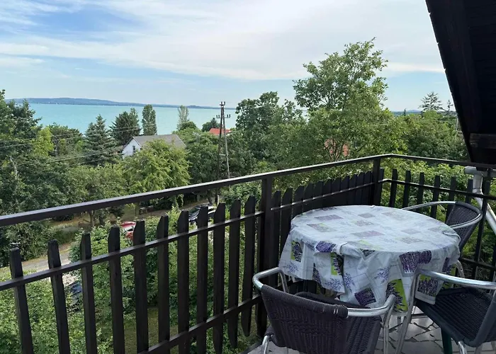 Panorama Vendeghaz Apartment *